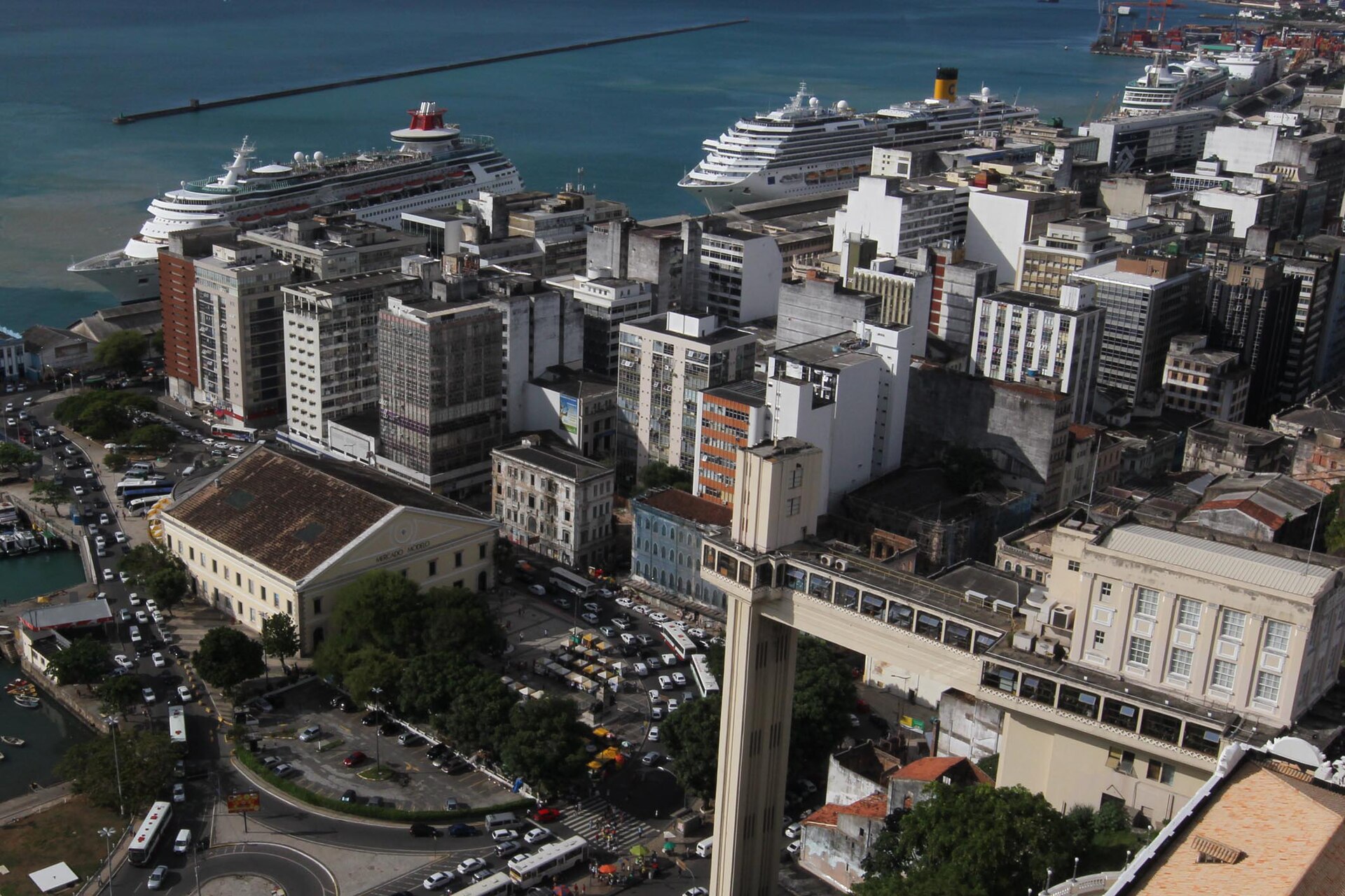 Imagem de referência de Porto de Salvador, descrito nos dados abertos como porto marítimo brasileiro