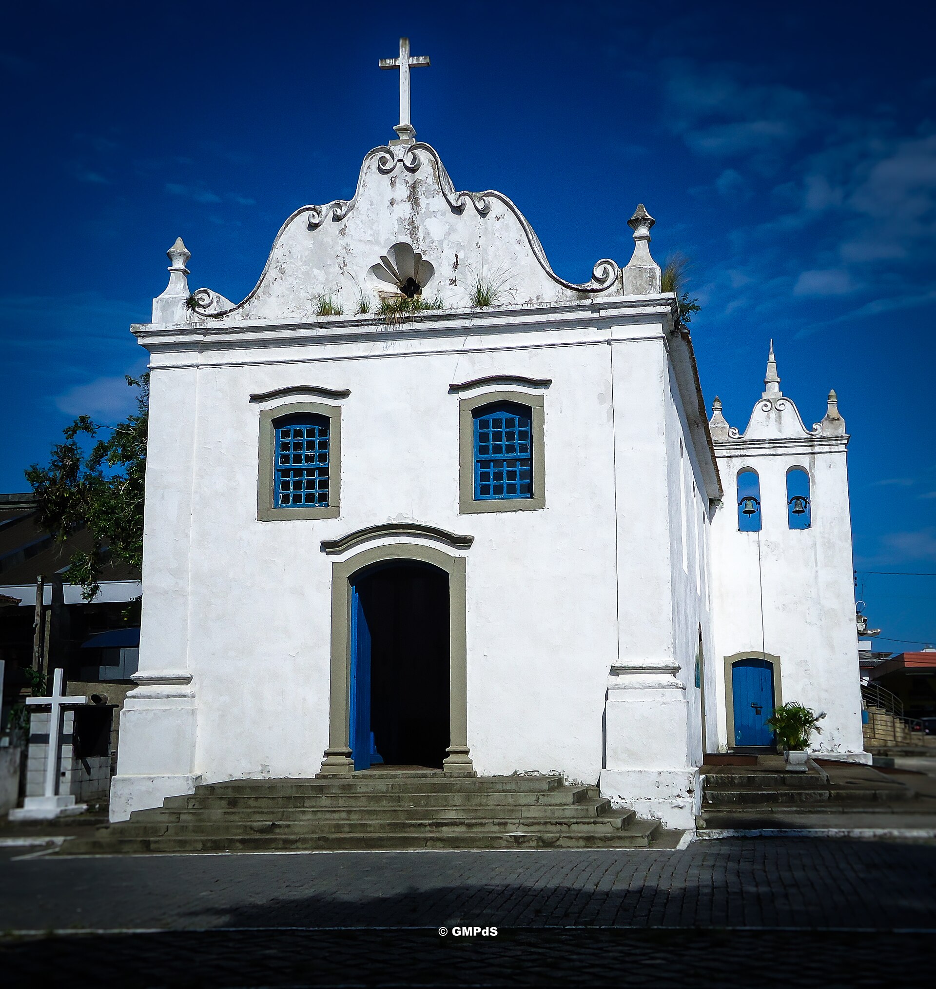 Imagem de referência de Igreja Matriz de Nossa Senhora do Bom Sucesso, descrito nos dados abertos como igreja em Guaratuba, Brazil