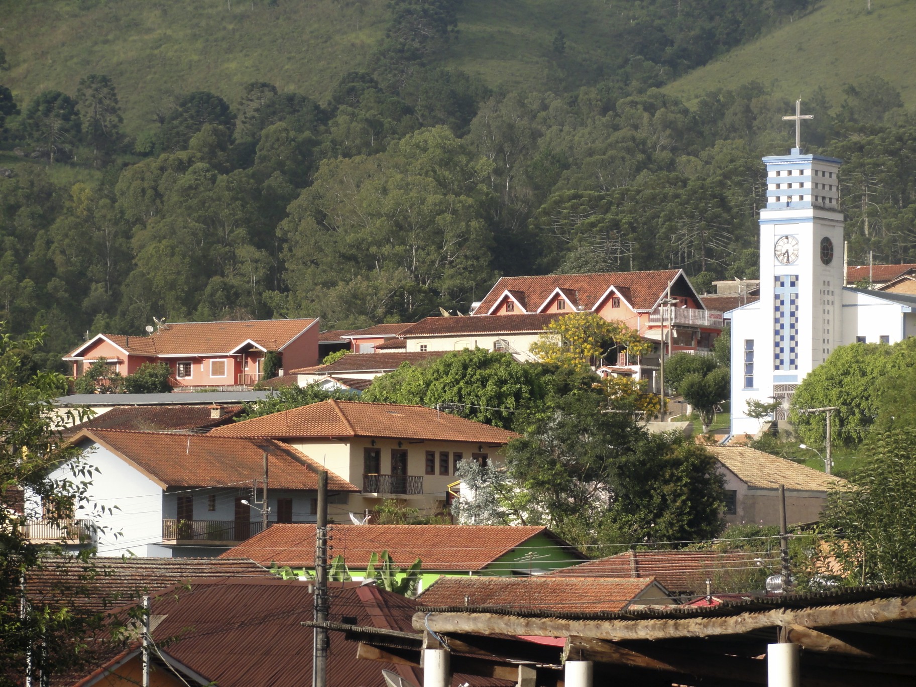 Imagem de referência de Gonçalves, descrito nos dados abertos como município brasileiro do estado de Minas Gerais