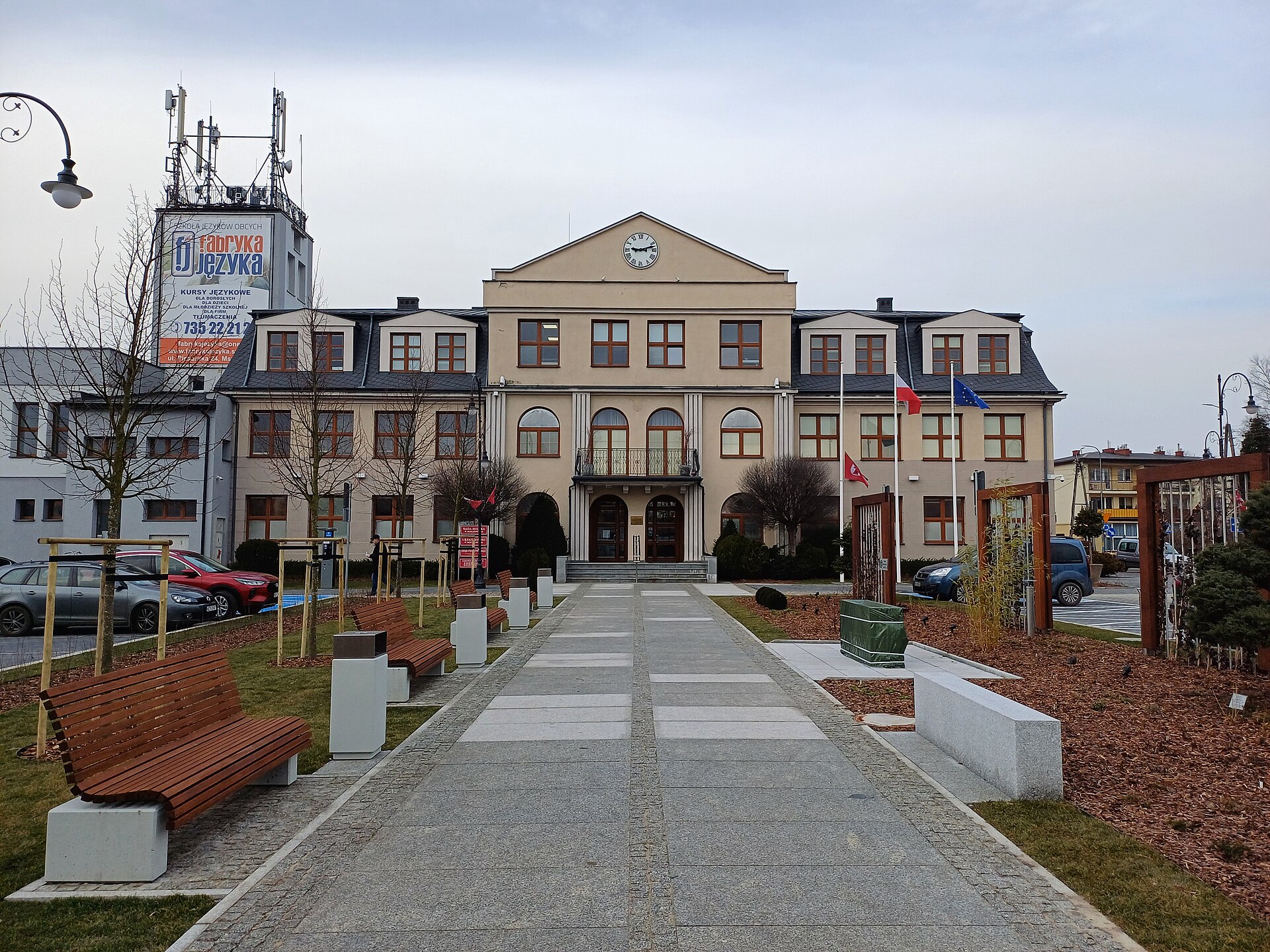 Imagem de referência relacionada a Mszczonów, item descrito como cidade na atual Polônia