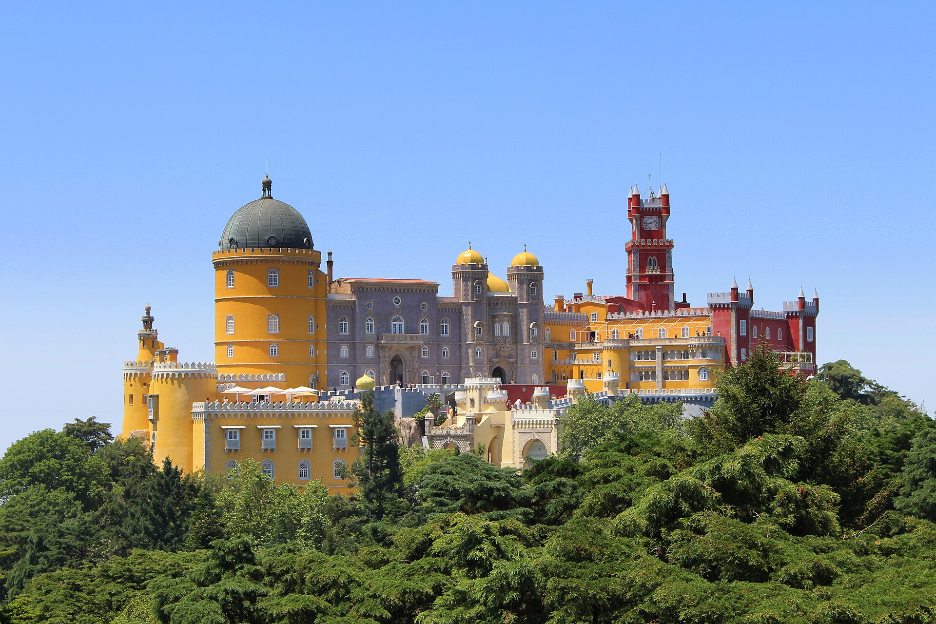 Imagem de referência de Palácio Nacional da Pena, descrito nos dados abertos como palácio em Sintra