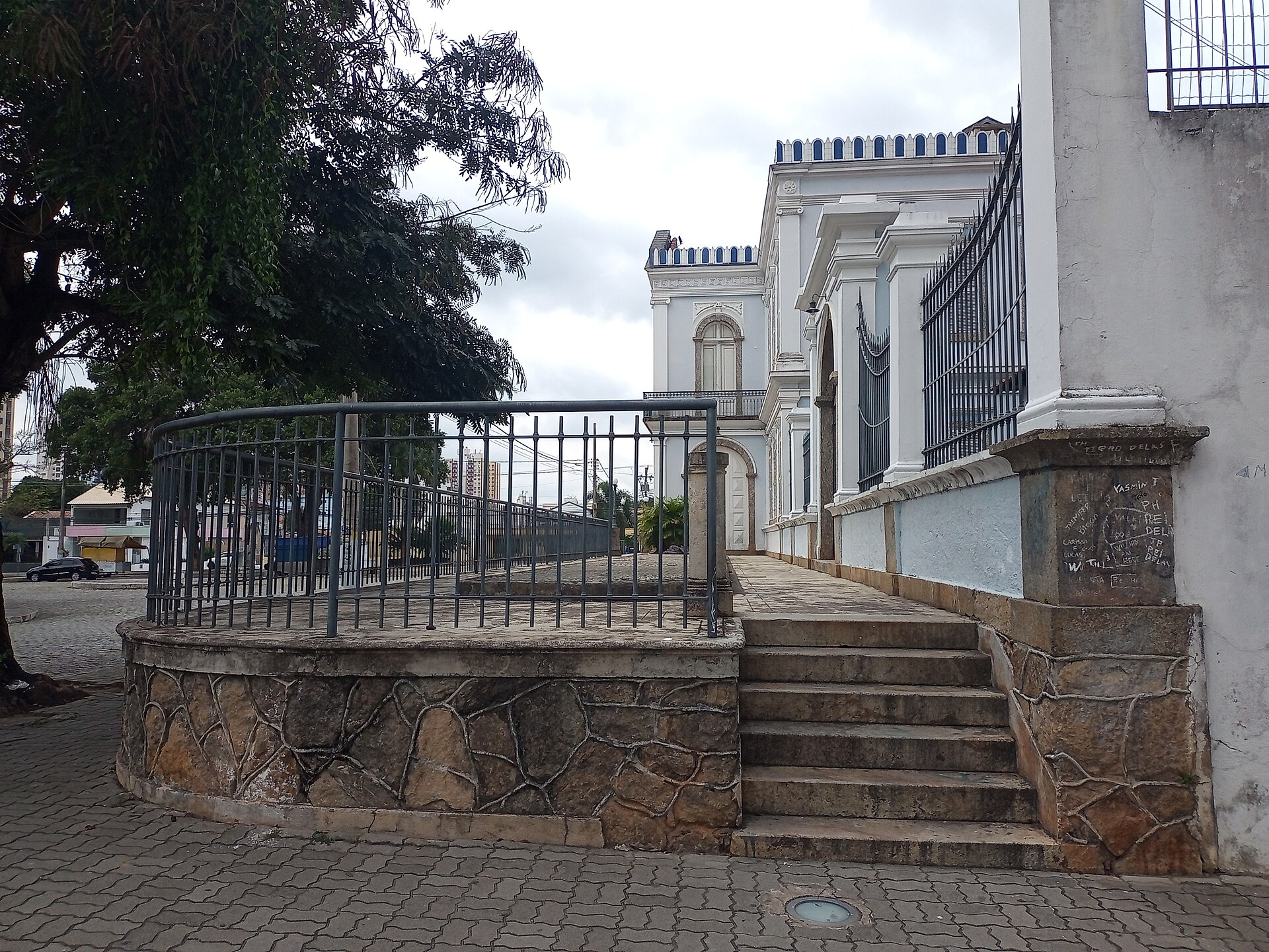 Imagem de referência relacionada a Liceu de Humanidades de Campos, item descrito como bem tombado pelo Instituto Estadual do Patrimônio Cultural do Rio de Janeiro na cidade de Campos dos Goytacazes