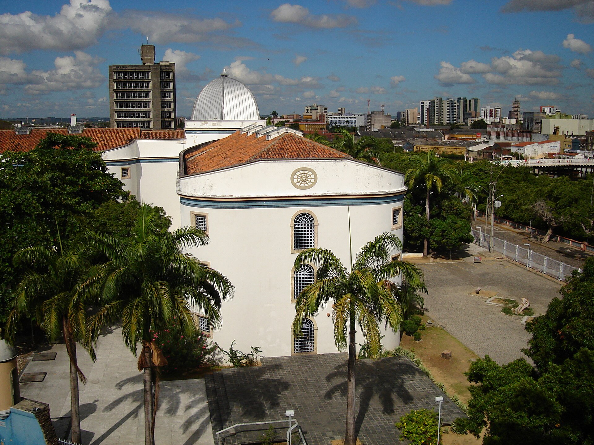 Imagem de referência relacionada a Casa de Detenção do Recife, item descrito como bem tombado em Recife, Pernambuco, Brasil