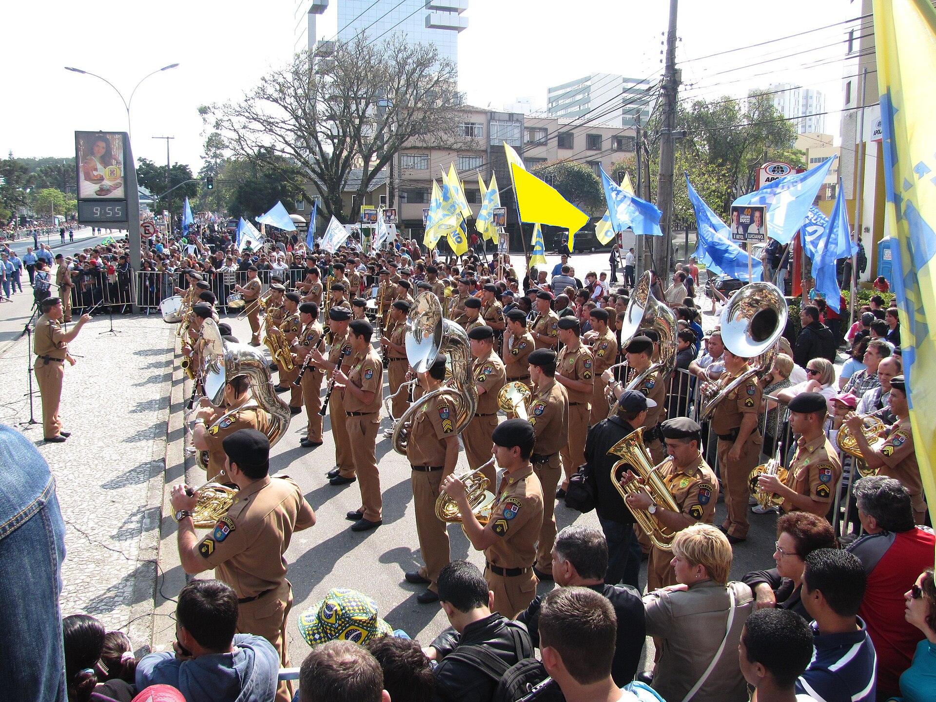 Imagem de referência de Orquestra Sinfônica da Polícia Militar do Paraná, descrito nos dados abertos como instituição de representação da Polícia Militar do Paraná, declarada patrimônio histórico, artístico e cultural do estado