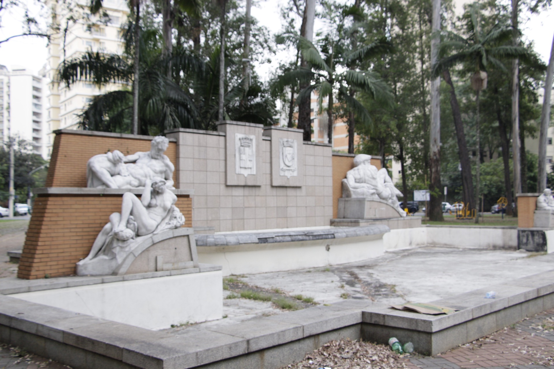 Imagem de referência de Fonte Milão, descrito nos dados abertos como monumento localizado no Brasil