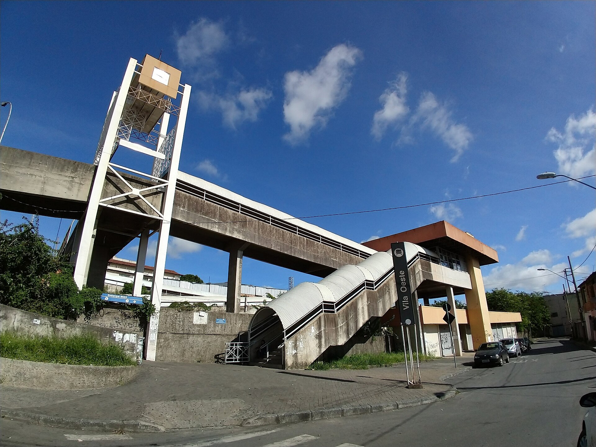 Imagem de referência de Estação Vila Oeste, descrito nos dados abertos como estação da Linha 1 do Metrô de Belo Horizonte