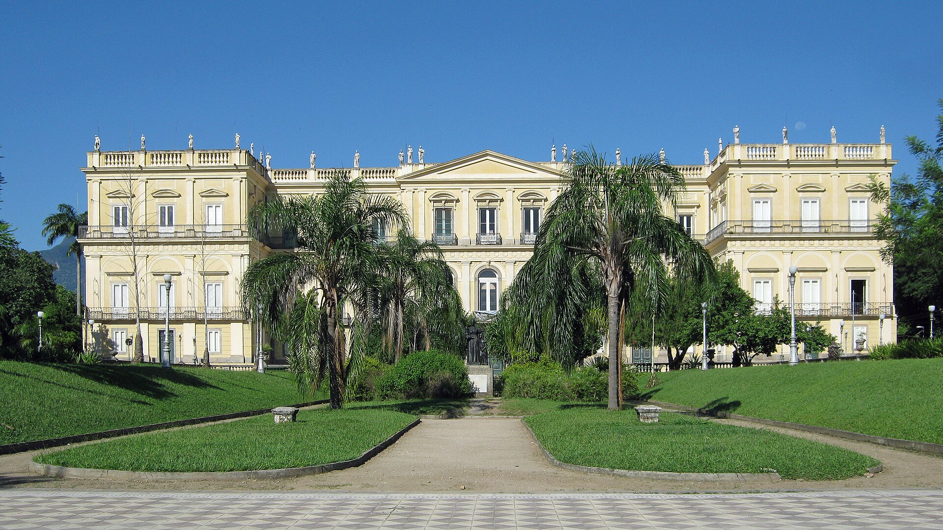 Imagem de referência de Paço de São Cristóvão, descrito nos dados abertos como residência oficial dos Imperadores do Brasil