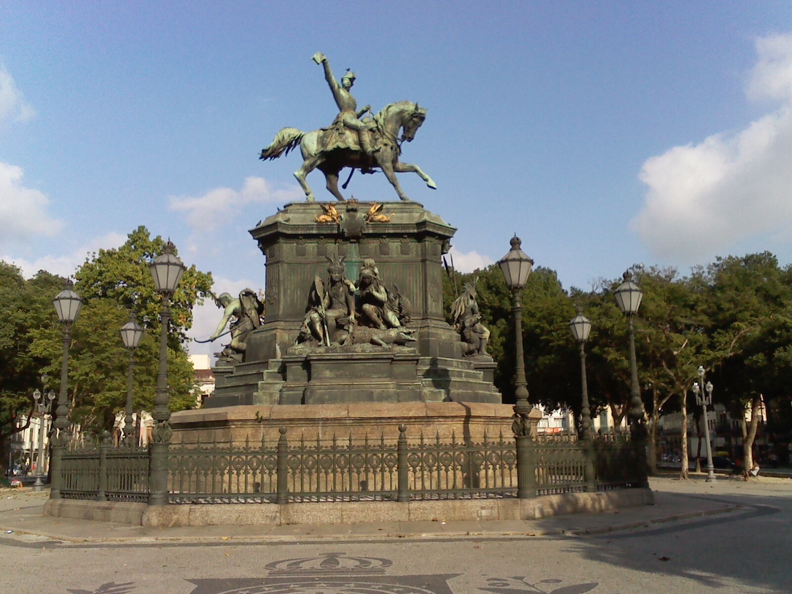 Imagem de referência de Estátua equestre de Dom Pedro I, descrito nos dados abertos como monumento na cidade do Rio de Janeiro