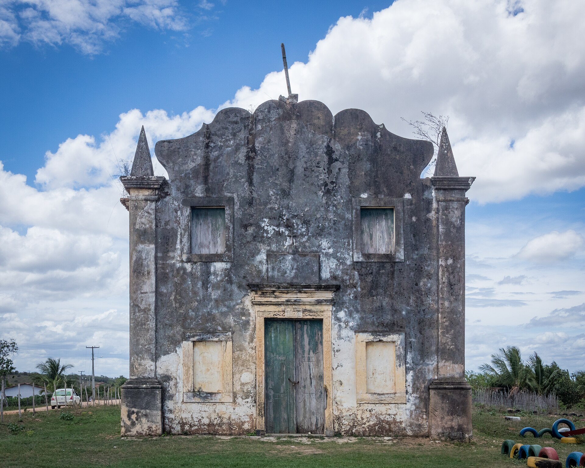 Imagem de referência de Capela de Nossa Senhora da Conceição do Engenho Poxim, descrito nos dados abertos como igreja em São Cristóvão, Brasil