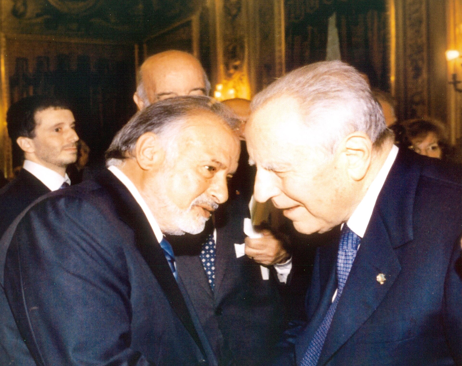 Imagem de referência de Carlo Azeglio Ciampi, descrito nos dados abertos como banqueiro e político italiano