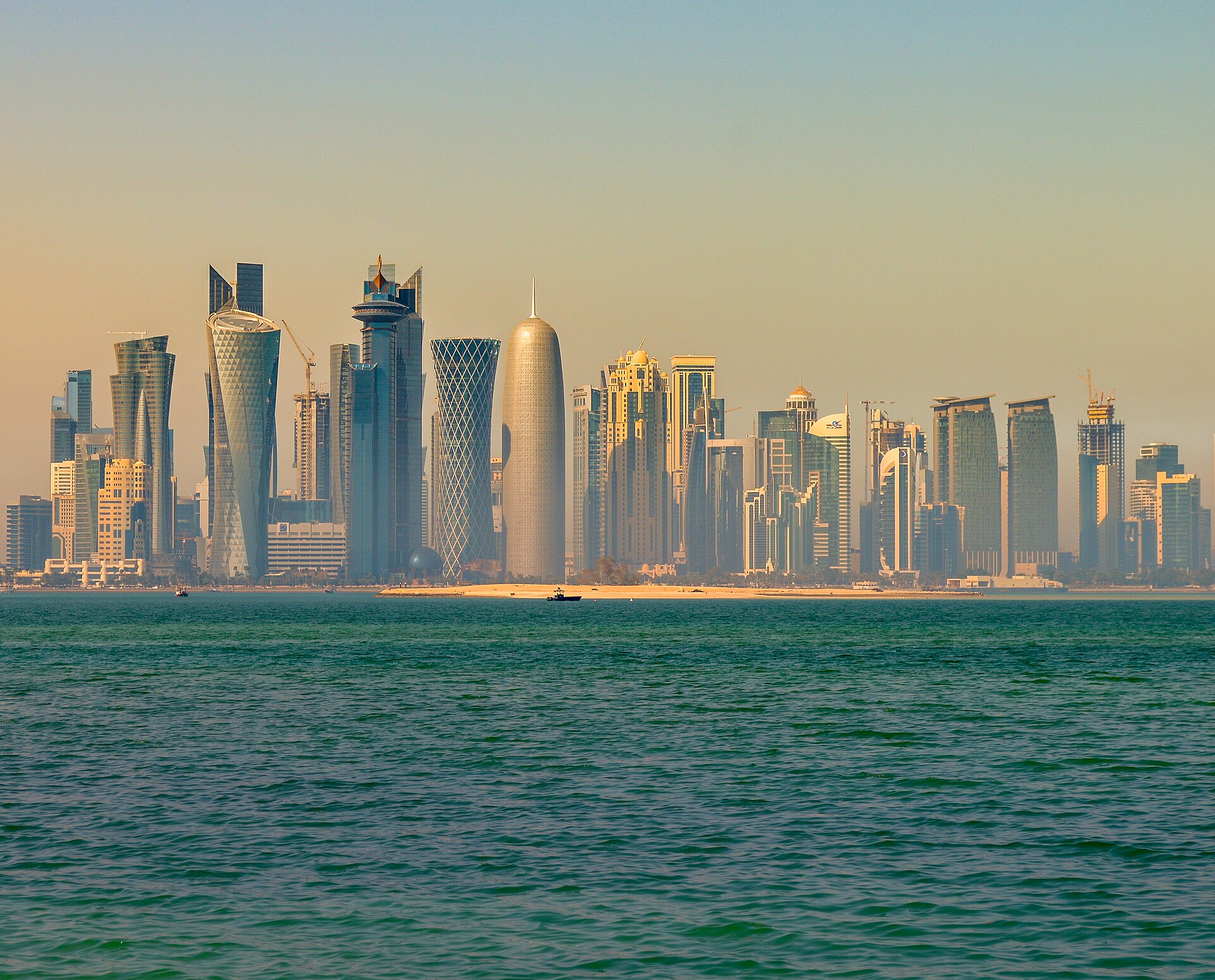 Imagem de referência relacionada a Doha, item descrito como capital e maior cidade do Catar