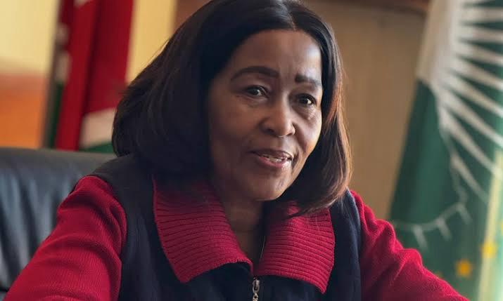 Ovaherero e jovens Nama confrontam o legado do genocídio na Suíça