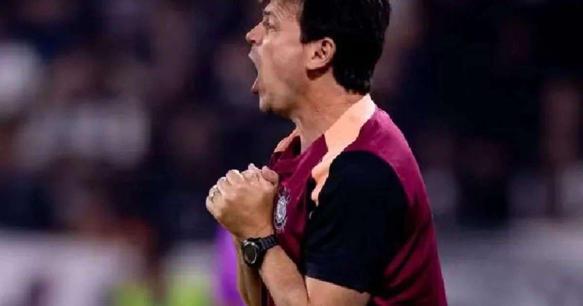 Corinthians publica rescisão com Fernando Diniz