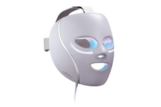 A máscara facial LED da Shark está agora no seu preço mais baixo de todos os tempos