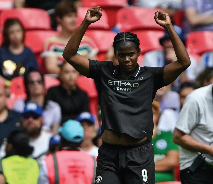 Shaw ataca novamente enquanto o City supera o Arsenal