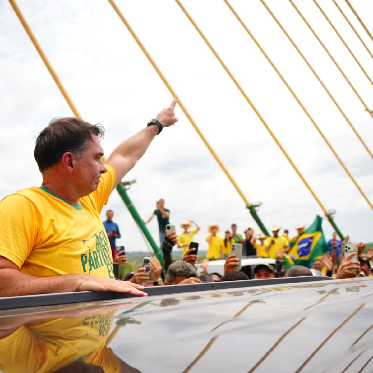 No Pará, Flávio diz que vai acabar com "entraves ambientais ideológicos"