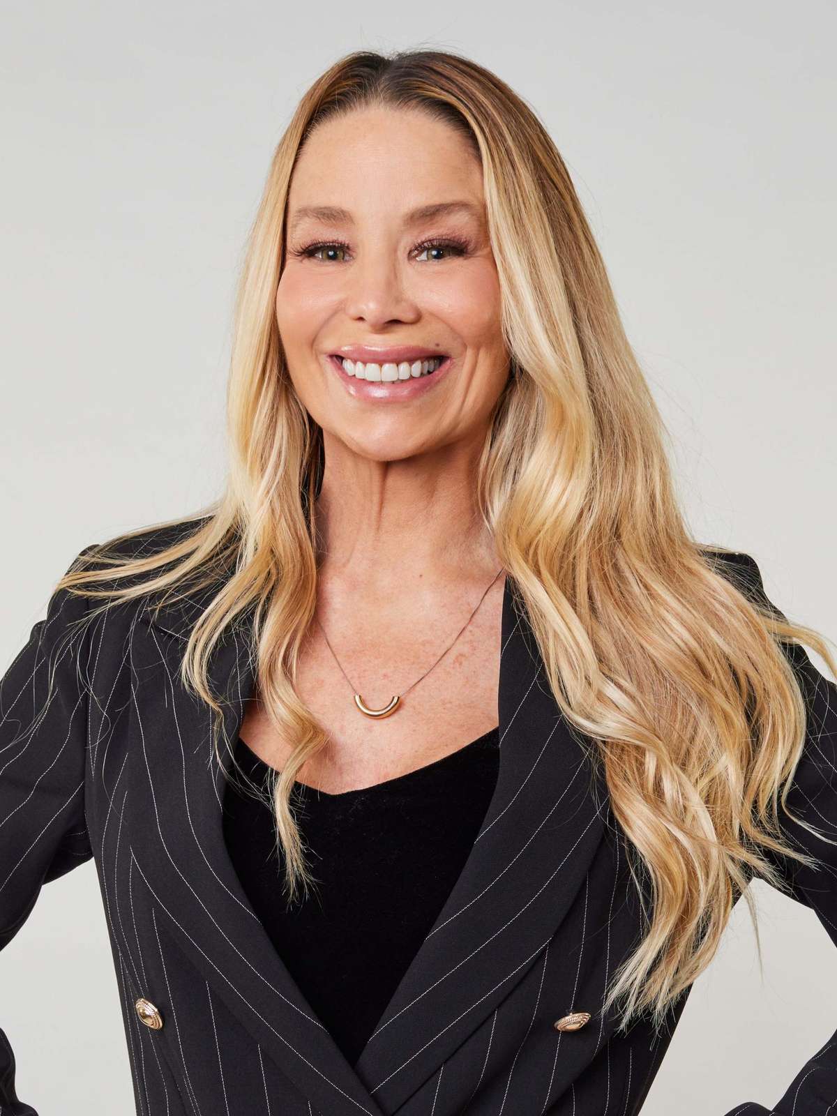 Danielle Winits revela ter sofrido diferentes tipos de violência: ‘Me sinto mais curada’