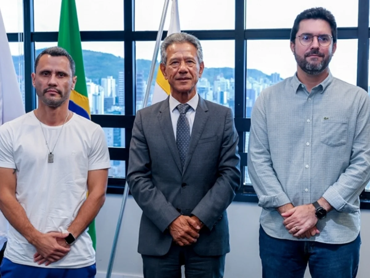 Cleitinho visita presidente do TJMG e ouve promessa de diálogo e parceria
