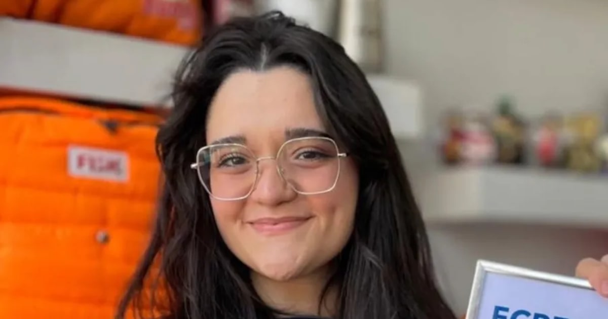 Professora de 24 anos morre após cair tentando ajudar aluno preso em banheiro de escola em SP