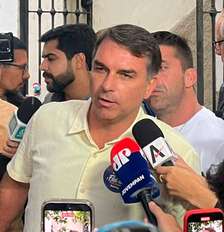 Imagem da matéria: Moraes, Cármen Lúcia, Nunes Marques e outras autoridades vão às urnas nesta manhã