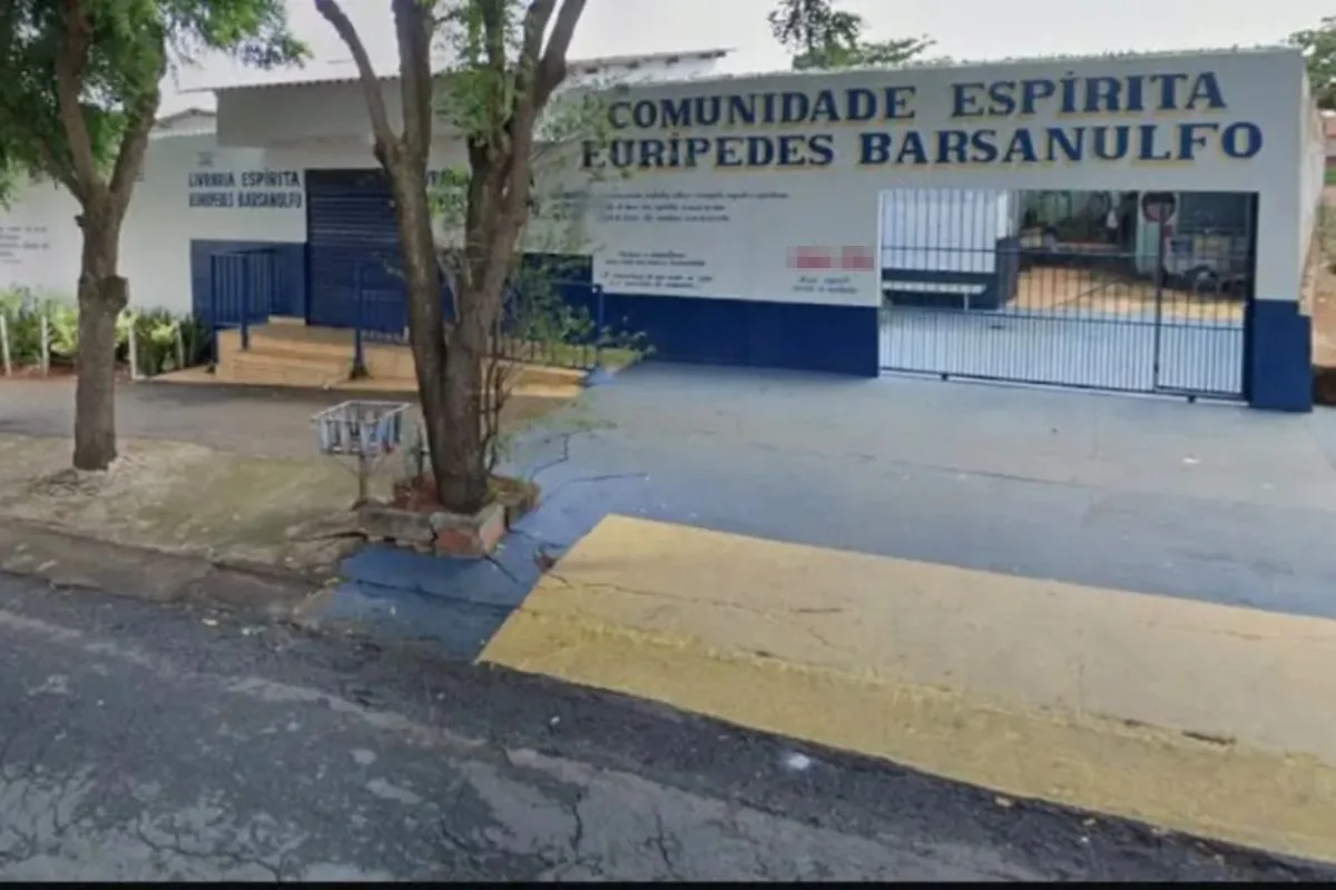 Imagem da matéria: Ex-líder espírita é alvo do MP por trocar cestas básicas por vídeos íntimos