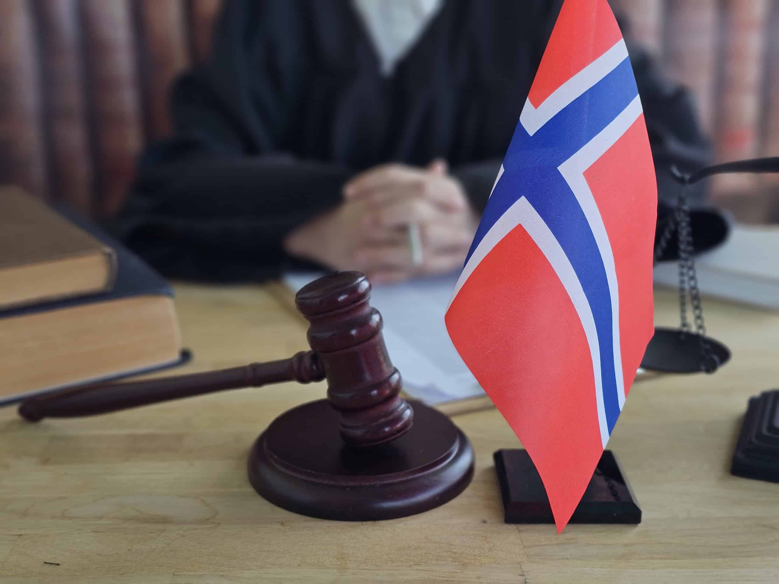 Noruega quer restringir TikTok, Snapchat e Roblox para menores de 16 anos