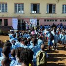 PAM reforça alimentação escolar sustentável em São Tomé e Príncipe com energia solar em 15 escolas