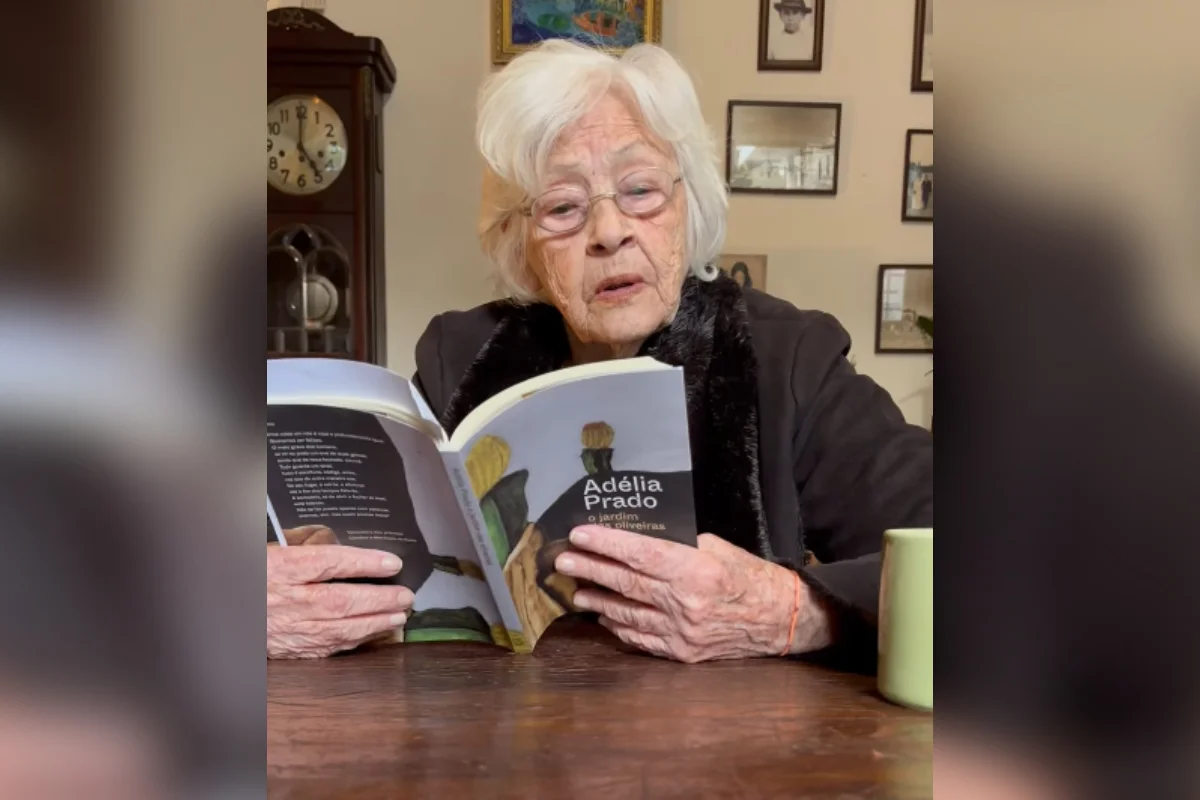 Adélia Prado poetisa