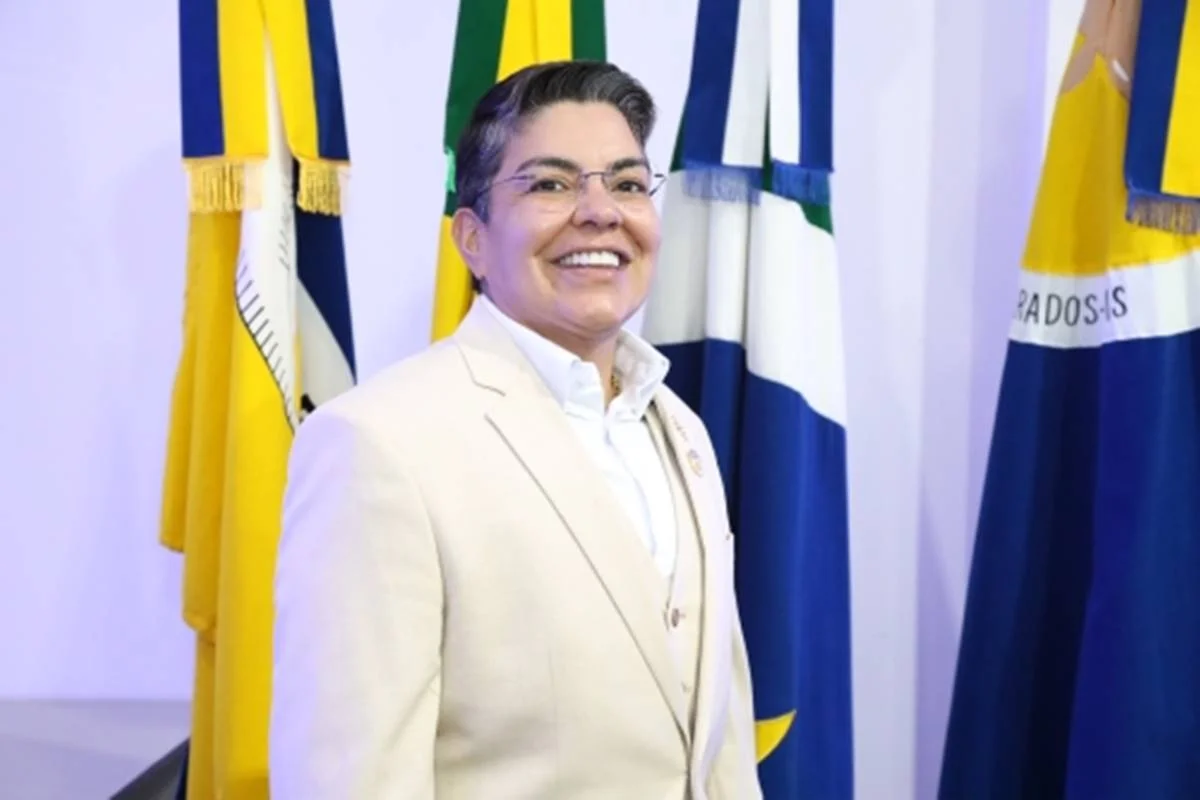 “Sapatão e fã de Bolsonaro”. Quem é Cavala, dona de puteiro eleita deputada