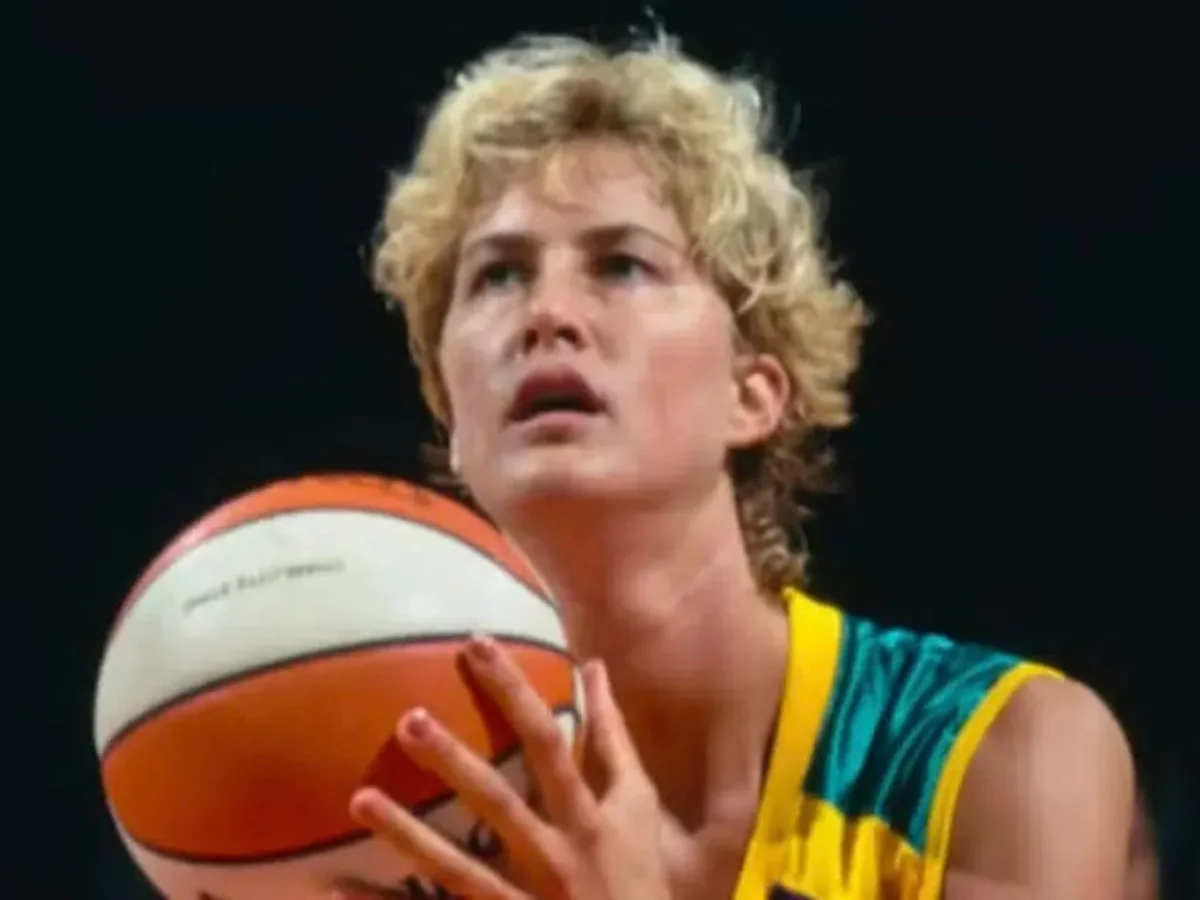 Ex-jogadora de basquete que inspirou filme da Disney morre aos 54 anos