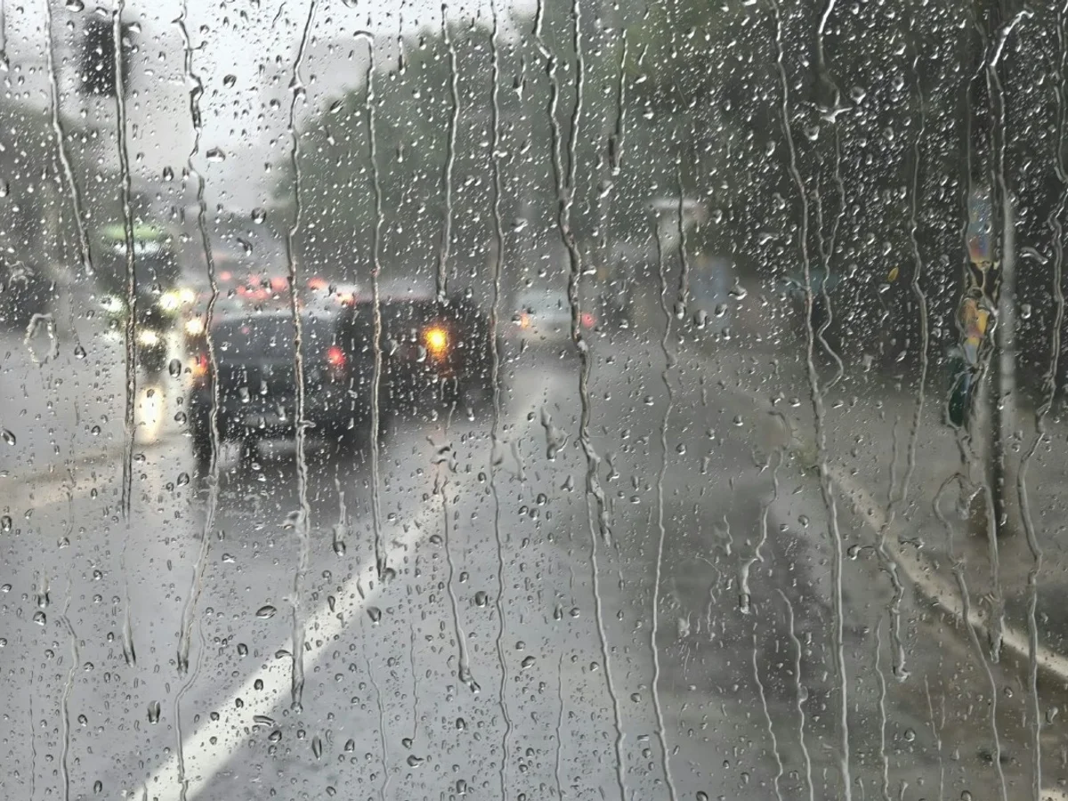 Clima: instabilidades avançam pelo centro-sul com risco de temporais