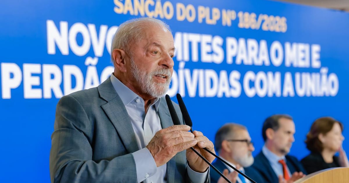 Lula pede ao TSE cassação e inelegibilidade de Flávio por 8 anos por falta de isonomia da Meta